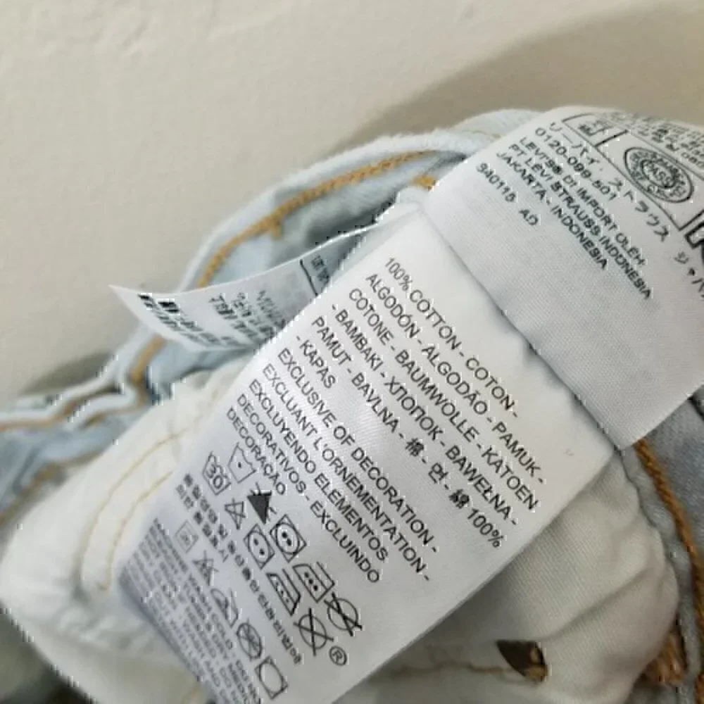 Levi's 501 Button Fly Floral Patch Distressed Jeans Size 26